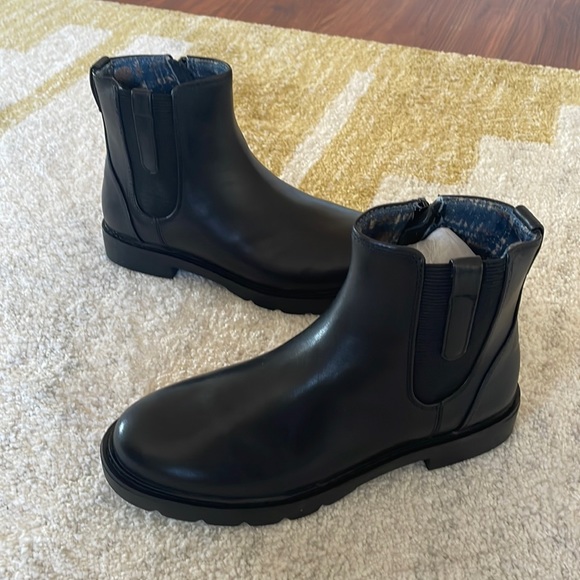 NWOB Rockport Kacey Ankle Boots - Picture 3 of 7